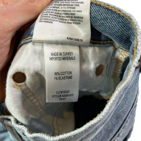 Agolde Riley High Rise Striaght Crop Distressed Ankle Jeans Endeavor Size 23 - Picture 11 of 11